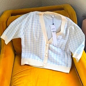 Anthropologie cropped short sleeve sweater